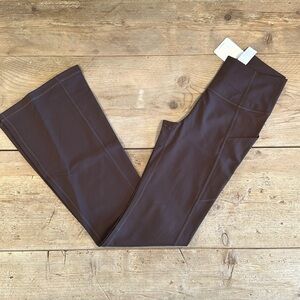 NWT- Fabletics Oasis Pureluxe HW Pocketed Kick Flare -CACAO (32”) REGULAR INSEAM